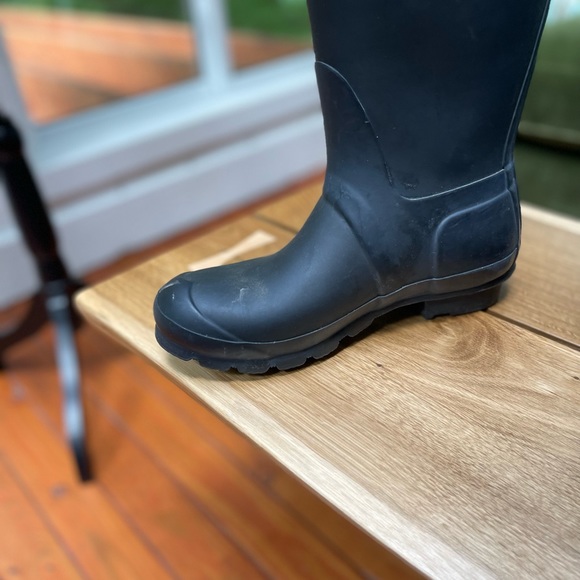 Hunter Tall Rain Boots Size 6 - Picture 4 of 11